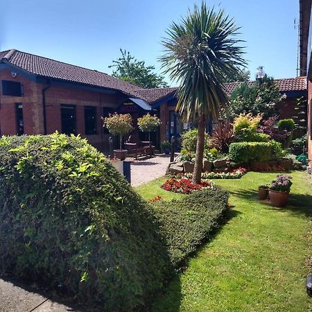 Redwings Lodge Dunstable Εξωτερικό φωτογραφία