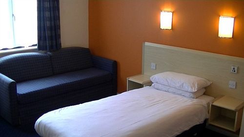Redwings Lodge Dunstable Εξωτερικό φωτογραφία